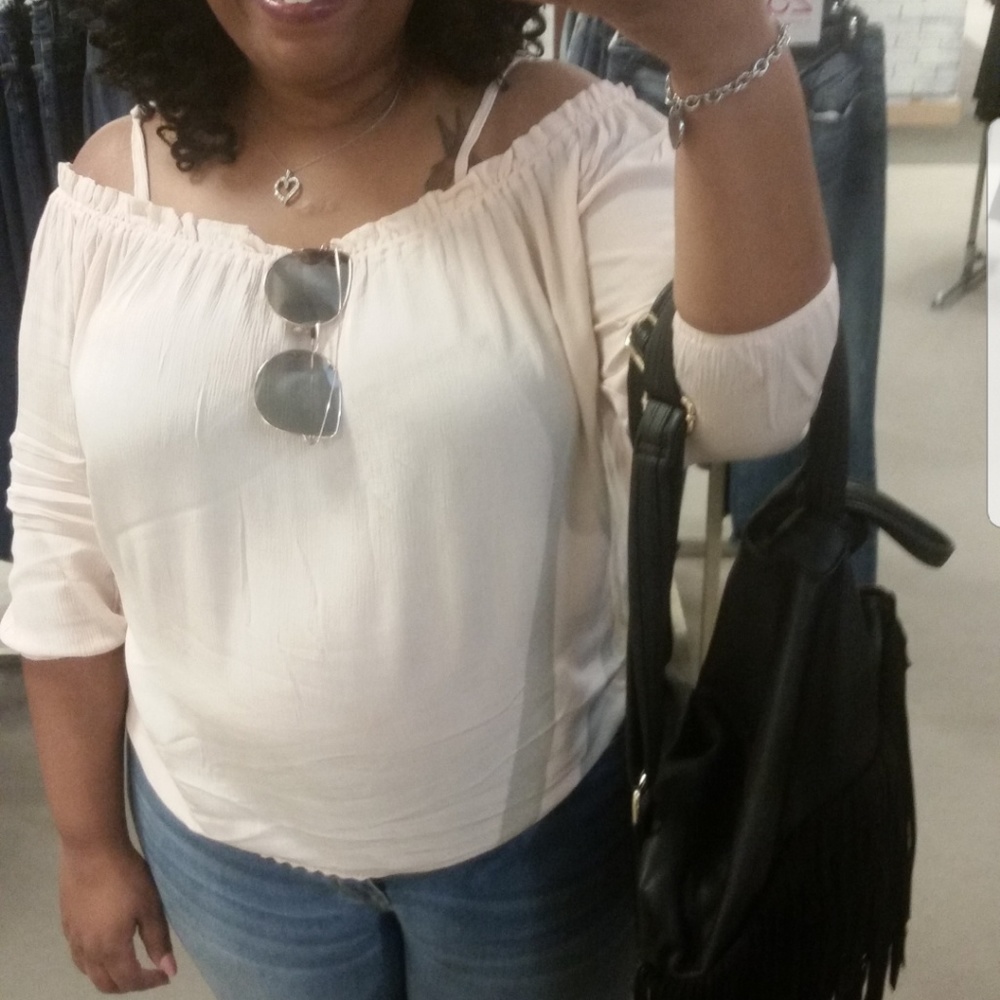 Pink blouse - Picture 3 of 3